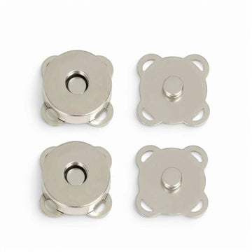 Magnetic button clothing